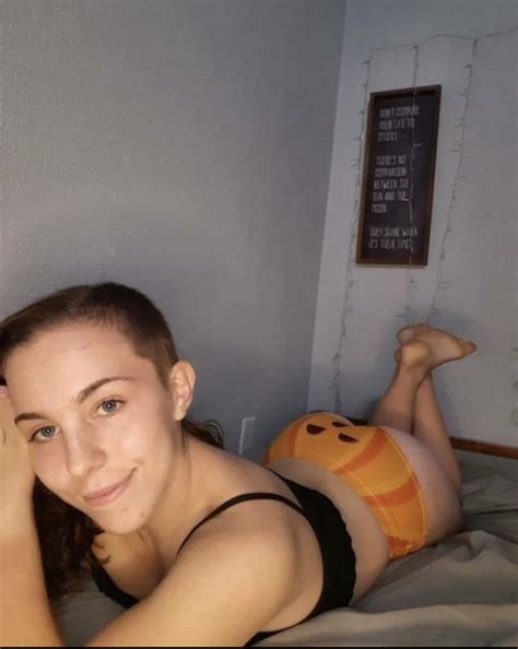 Tasha TRex : r/mmababes
