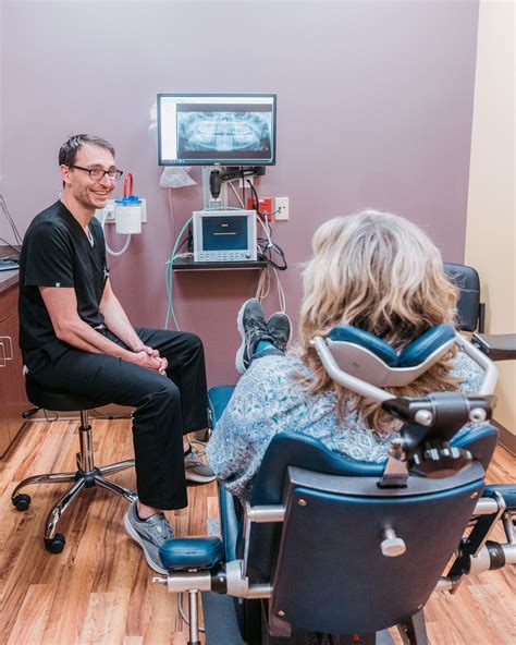 About Oregon Oral Surgeons » Eugene & Roseburg Dental Implant Oral