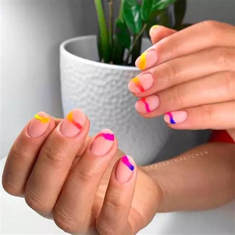 Дизайни манікюру для початківців, гель лаки GLOSS - інтернет магазин ...