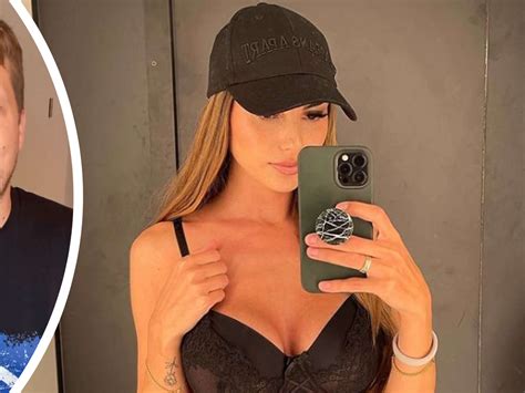 Yeliz Koc Playboy - Yeliz Koc Zeigt After Baby Body Im Playboy