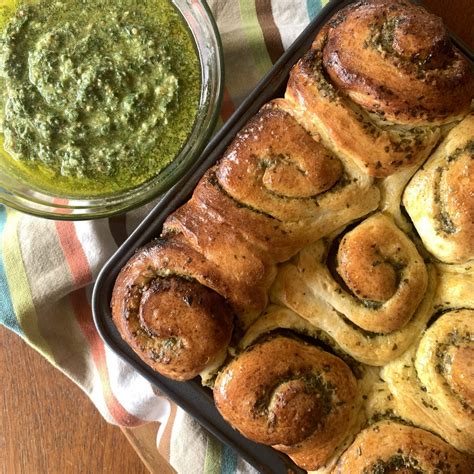 Nicole Gomes's Soft & Fluffy Pesto Dinner Roll Recipe