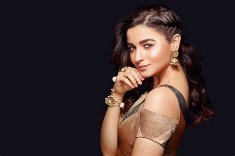 Alia Bhatt Background Hd