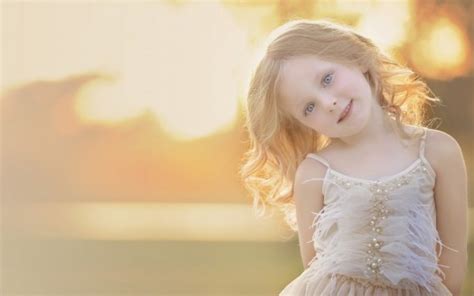 cute hidden eyes wallpapers hd wallpapers id