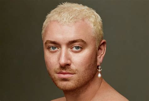 cuspiram  em cima sam smith recorda experiencia traumatica vivida