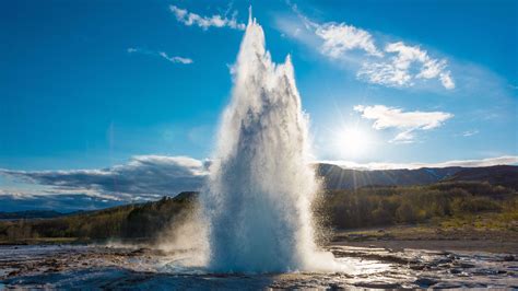 Geysir & Strokkur Travel Guide | Iceland Tours