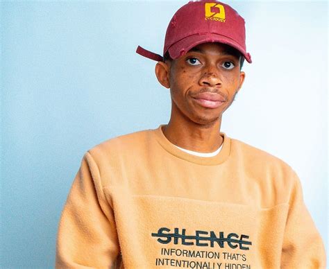 sensational entertainer william  krm