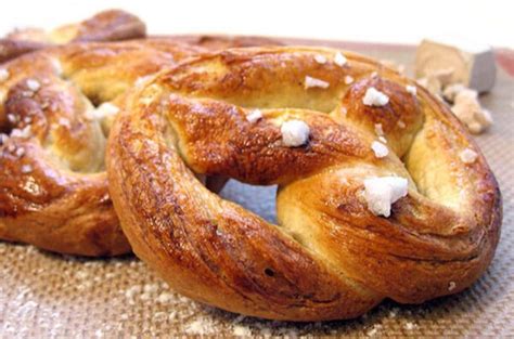Учимся готовить крендель: как сделать Bretzels - Авторский шоколад ...