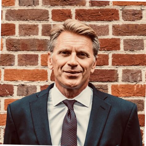 paul bradshaw managing director hsbc private bank linkedin