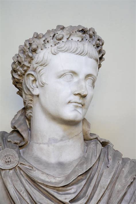 VATICAN - FEBRUARY 23, 2015: Statue of Caesar Editorial Photo - Image ...