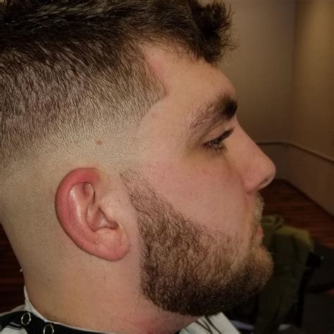 Mid skin fade trends are dominating barbershops across the country 13