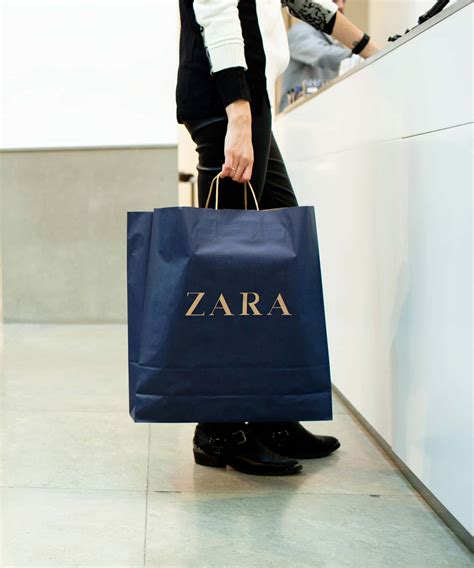 Download Model Wearing the Latest Zara Collection | Wallpapers.com