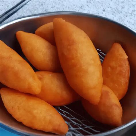 cek mek molek  taste  kelantans sweet splendor munch malaysia