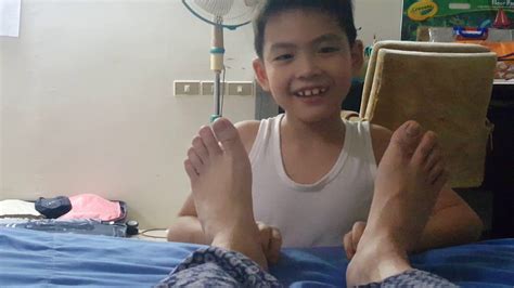 Raven tickling - YouTube