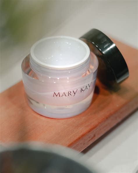 Mary Kay | Cosmetics on Behance