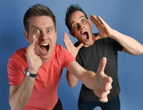 Dick & Dom in da Bungalow Live - Bogies, bottoms and other childish fun