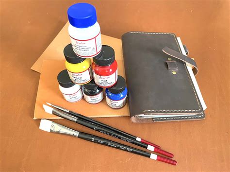 Leather Painting - Helpful Application and Finishing Tips