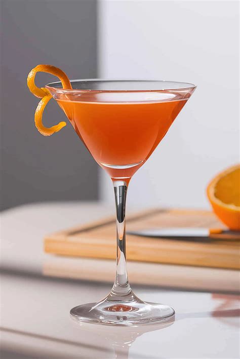 Satan’s Whiskers Drink Recipe – Mix That Drink