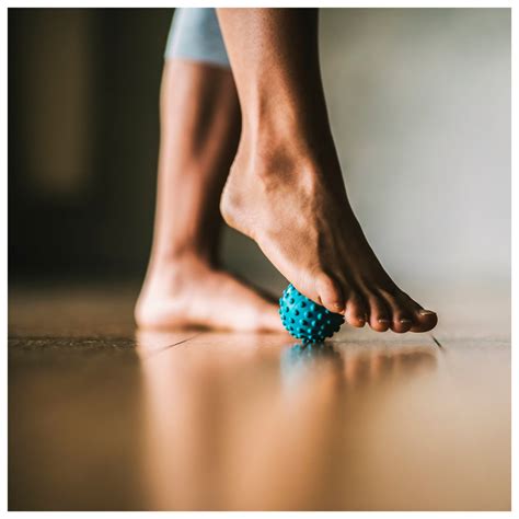 GAIAM Restore Ultimate Foot Massager - Functional training | Buy online