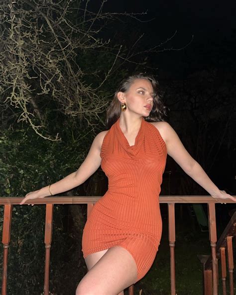 Dafne Keen Live Stream Video and Photos 02/12/2023 • CelebMafia