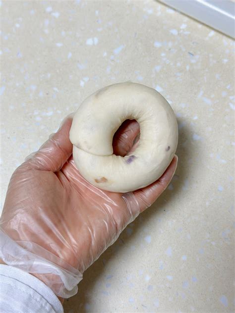 【简单又完美的贝果整形方法🥯的做法步骤图】文七娘_下厨房