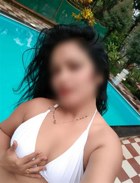Nude Cam Show & Meet, Indian escort in Pune