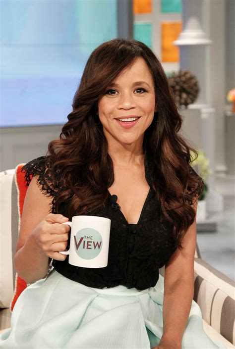 Rosie Perez - Biography, Facts & Life Story - BigNameBio