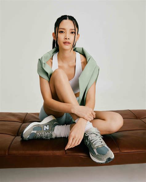 Joey Loo (in Shanghai) - Female Model | Basic Models: Singapore