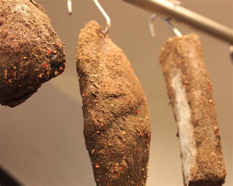 What Is Guanciale? A Guide to the Italian Cured Meat - Pizzaware