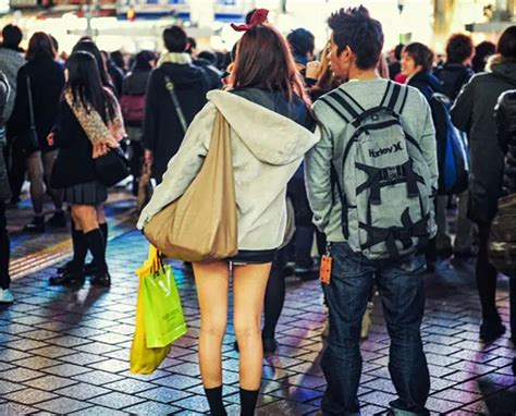 The annual revenue is 70 billion US dollars, and AV movies are popular