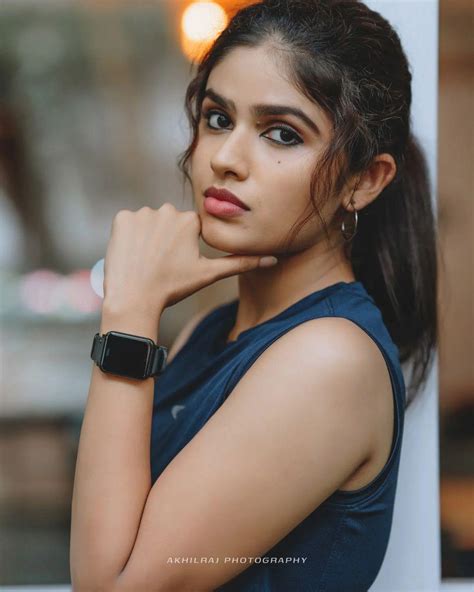 Kerala actress and model photos | Neeraja S Das very glamours and cute ...