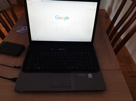 HP 530 LAPTOP