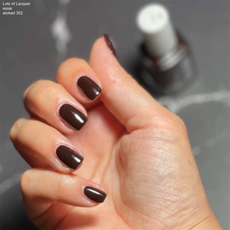 essie wicked nail color 3