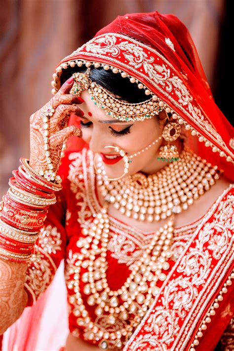 Beautiful bride ♥️ | Indian wedding bride, Indian bridal photos