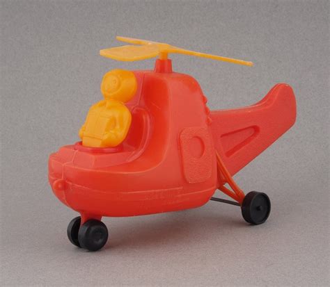 Игрушка-каталка «Вертолет с пилотом». СССР, 1970-е гг. | Аукционы ...
