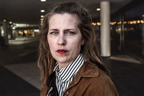 En prakademiker tar plats - Polistidningen