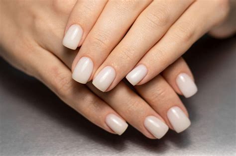 Come fare le unghie con il gel - RS Il Salone delle Unghie
