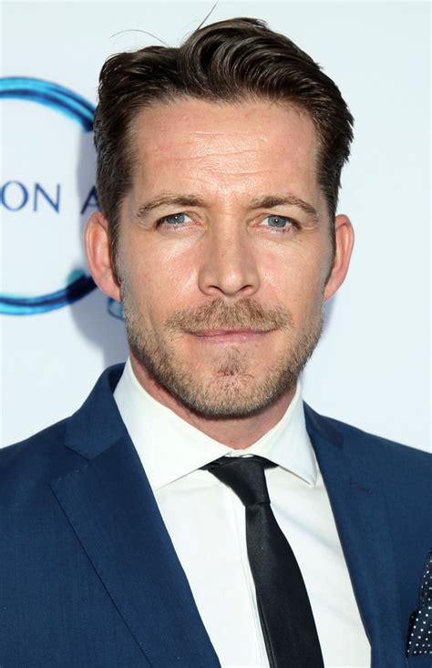 Photo : Sean Maguire, lors de la soirée de lancement de la quatrième