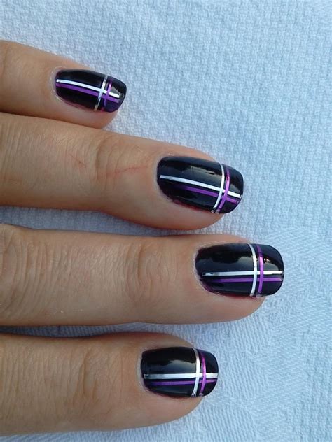 How to Use Striping Tape to Create Nail Designs | LoveToKnow