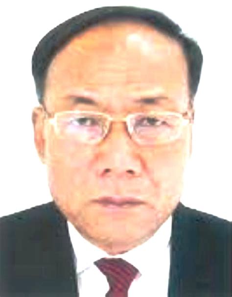 tinliangthang vaiphei    chief justice  tripura high court