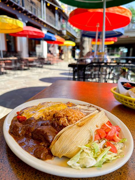 Your Best Bets For Tex-Mex On The Riverwalk - The San Antonio Things