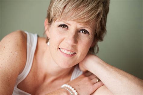 great posing ideas    portrait session