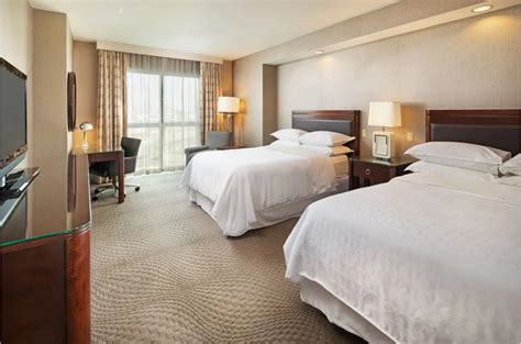 Sheraton Sioux Falls Atrium — Self Walk