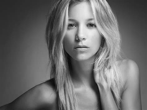 Pictures of Sabina Gadecki