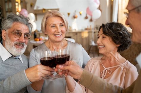 Free Photo | Senior people having fun at party