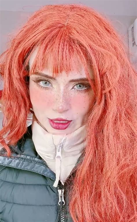 ¿Qué ha pasado con Bella Dueñas? La tiktoker se cambió el nombre y