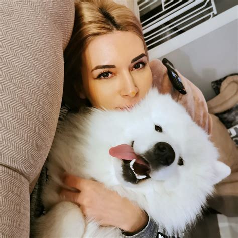 alinity  twitter day  hug building  sitstand desk today