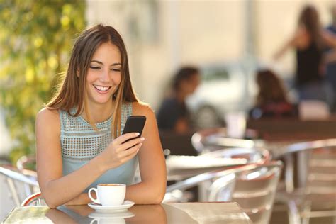 ¿Cuáles son las ventajas de enviar dinero al exterior con la app de
