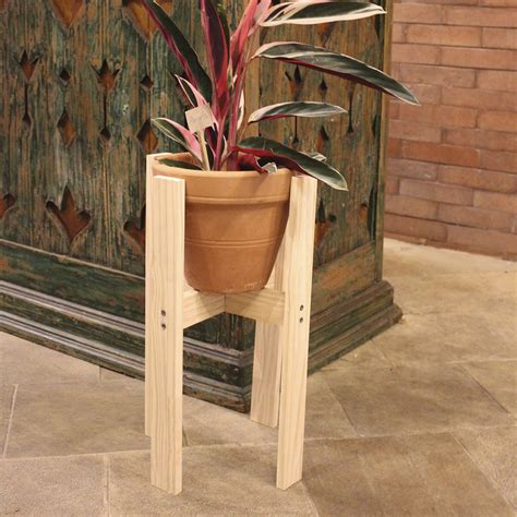 Suporte Para Plantas De Madeira - Suporte de Madeira Pinus para Vasos de Plantas - 24x40 | MadeiraMadeira