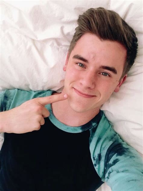 connor franta alchetron   social encyclopedia
