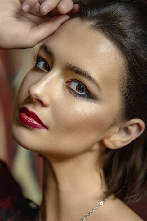 Rachel Make-up Artist - DEEP Photographe: Sebastien Puybonnieux Modèle